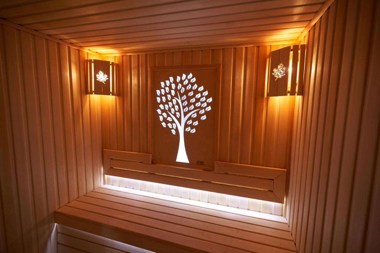Garnet Hotel Ташкент Екстериор снимка