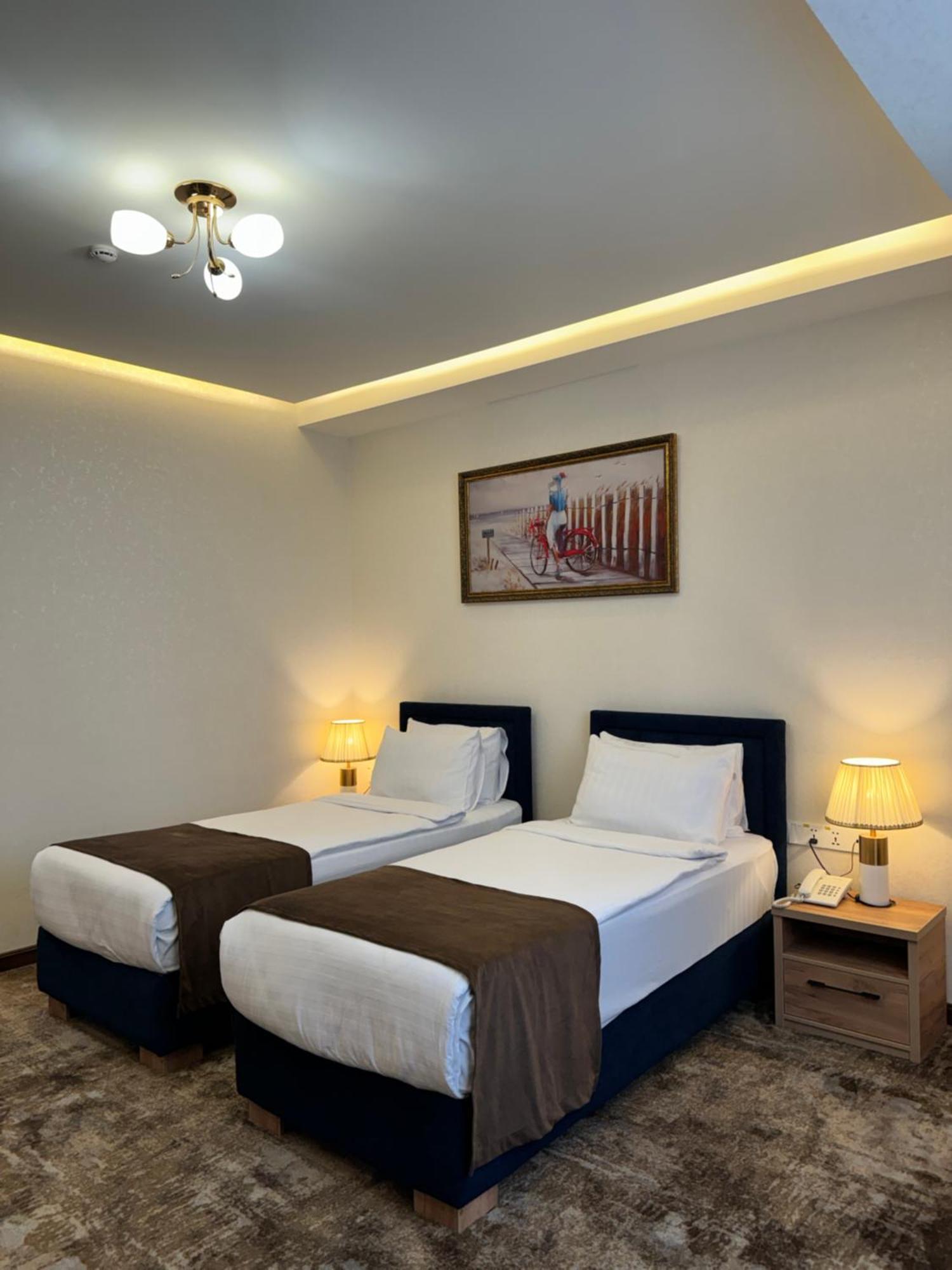 Garnet Hotel Ташкент Стая снимка