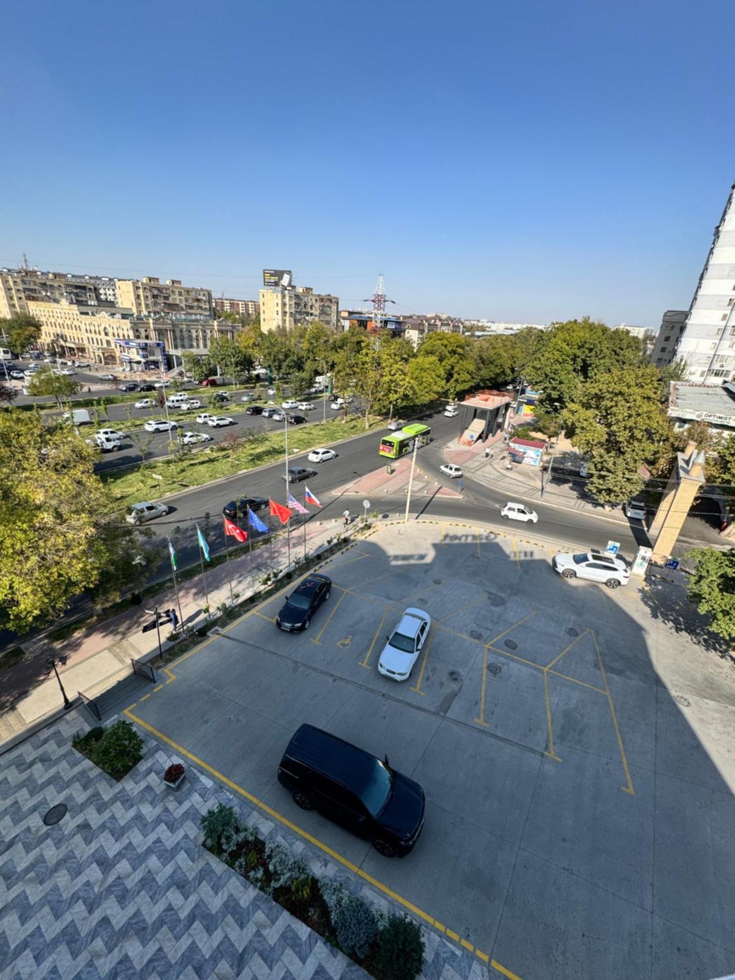 Garnet Hotel Ташкент Екстериор снимка