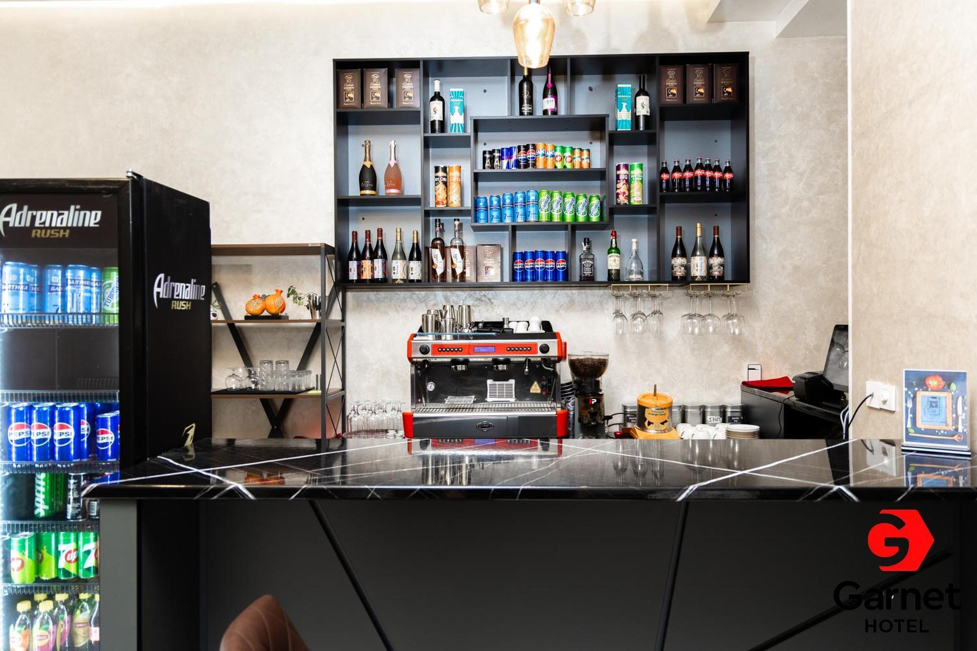 Garnet Hotel Ташкент Екстериор снимка