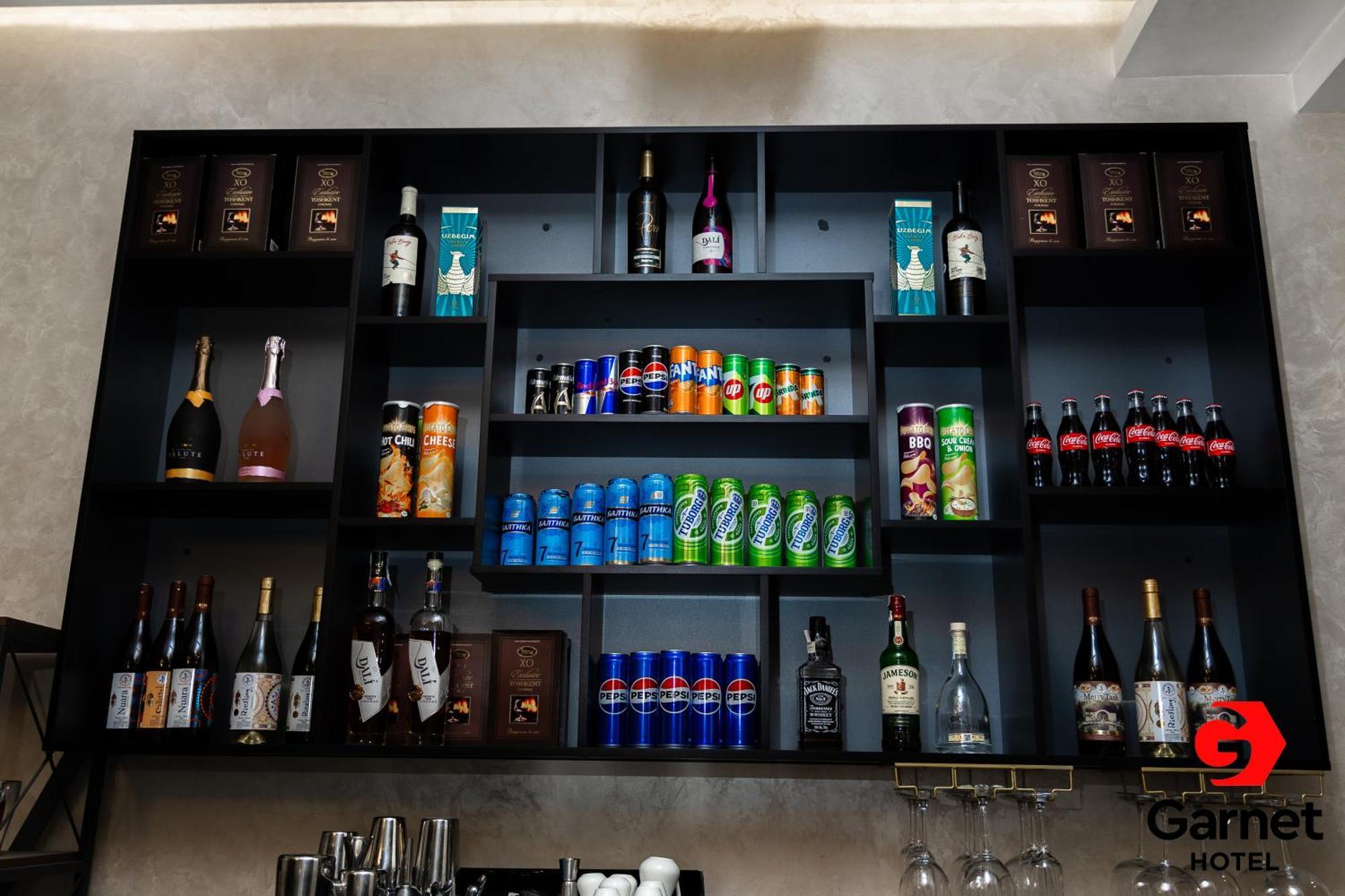 Garnet Hotel Ташкент Екстериор снимка