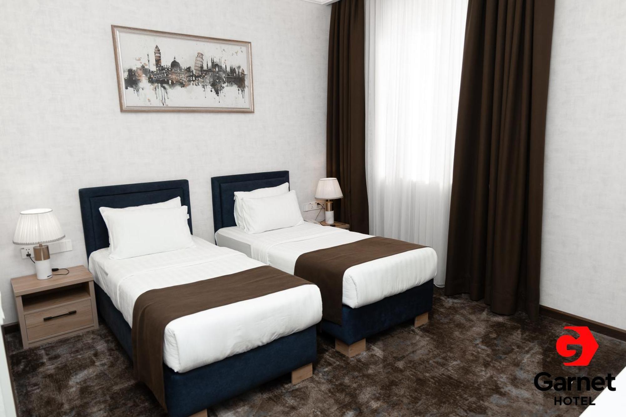 Garnet Hotel Ташкент Екстериор снимка