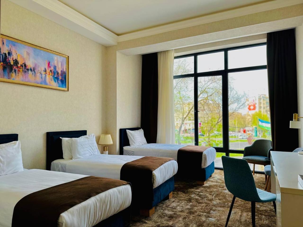 Garnet Hotel Ташкент Екстериор снимка